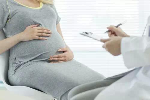 孕妇初期肚子疼怎么回事