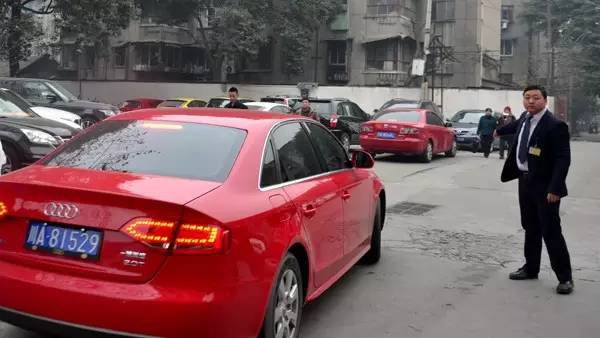 产检烦吗？累吗？何不来玛丽亚体验舒适产检！